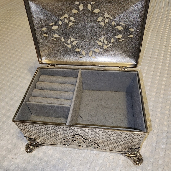 THINGS REMEMBERED EUC MUSICBOX JEWELRY BOX - Picture 4 of 12